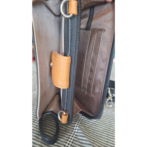 Roma Leathers Mini Cell Phone Purse/Wallet- Premium Embossed Leather- Black - Picture 3 of 6